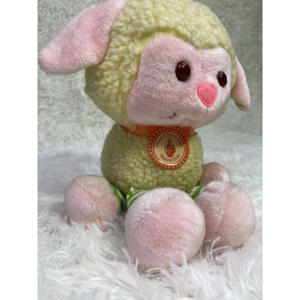 Strawberry Shortcake Melonie Belle Plush Lamb Peach - Picture 2 of 7